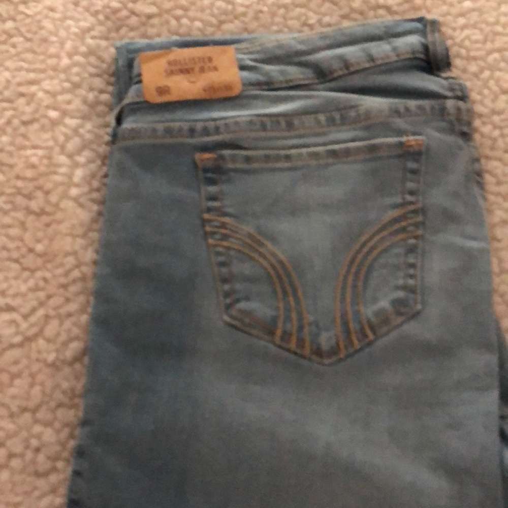 Hollister 29 blue jeans